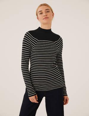 marksandspencer2 T38 5577B pruhovany svetr se stojackem cena 799Kc.jpg